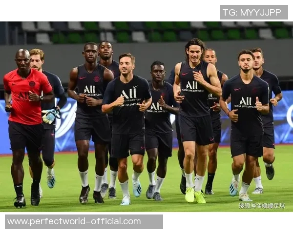 友谊赛精彩回顾AC米兰大胜多特蒙德点球大战点燃全场激情